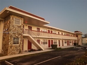 Building Photo - 5165 W Flagler St