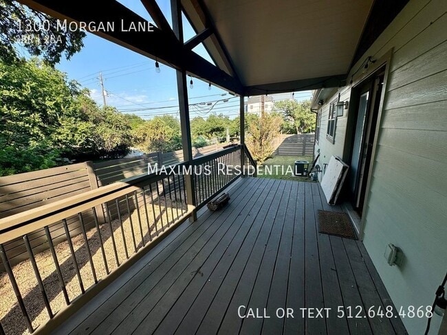 Building Photo - 1300 Morgan Ln