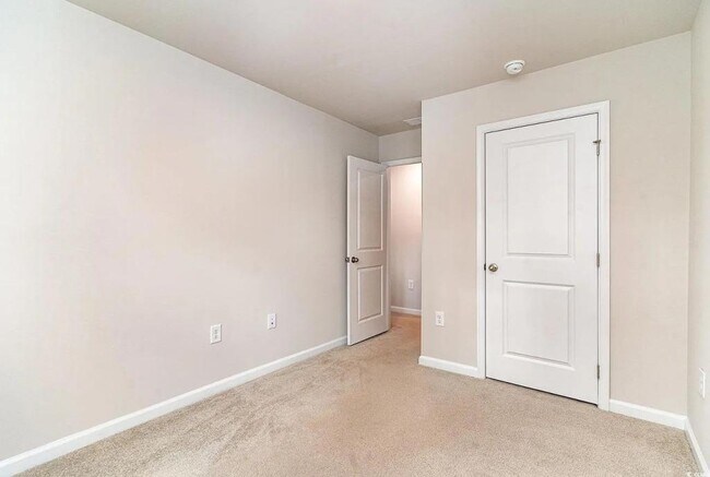 Building Photo - 616 Montenegro Way