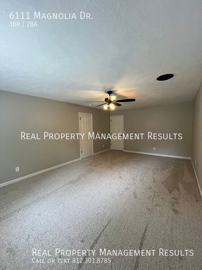 Building Photo - 6111 Magnolia Dr.-