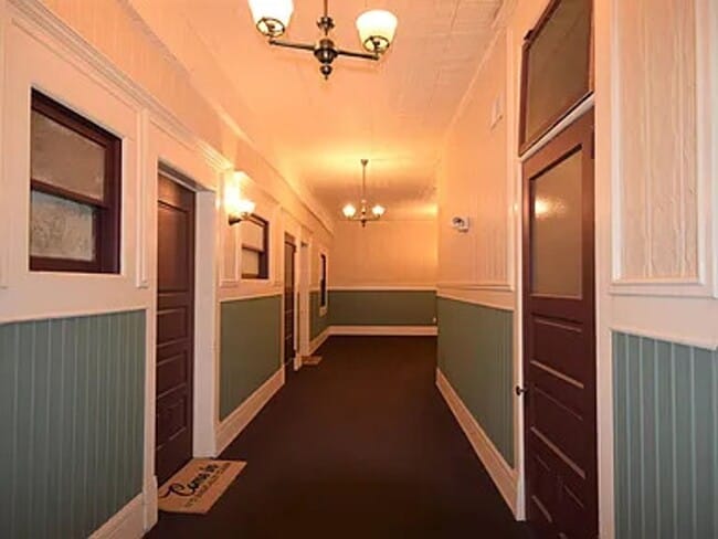 Building Photo - 503 N Main St