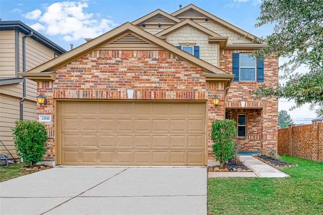 Primary Photo - 15910 Copper Oak Ln