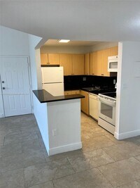Building Photo - 7110 NW 179th St