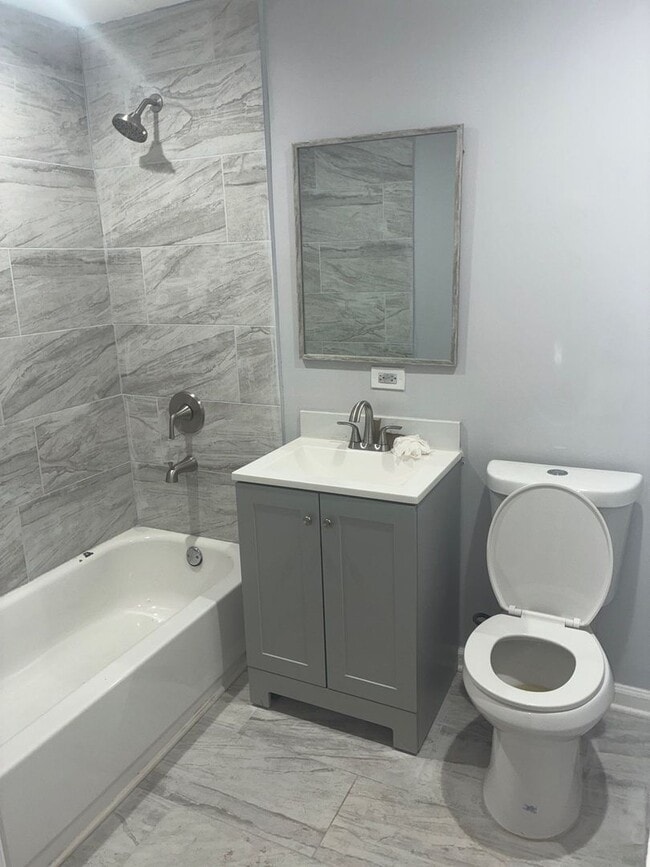 Building Photo - 3317 Paton Ave