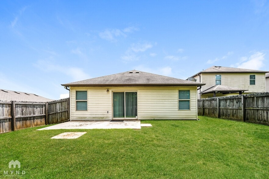 Building Photo - 70 Briar Ridge Ln