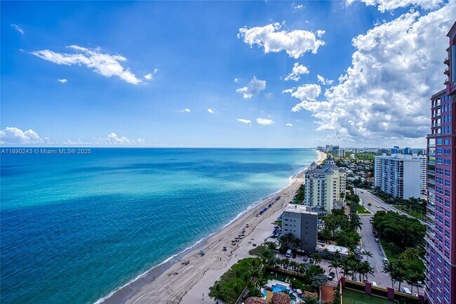 Building Photo - 2110 N Ocean Blvd