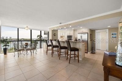 Building Photo - 9425 Blind Pass Rd