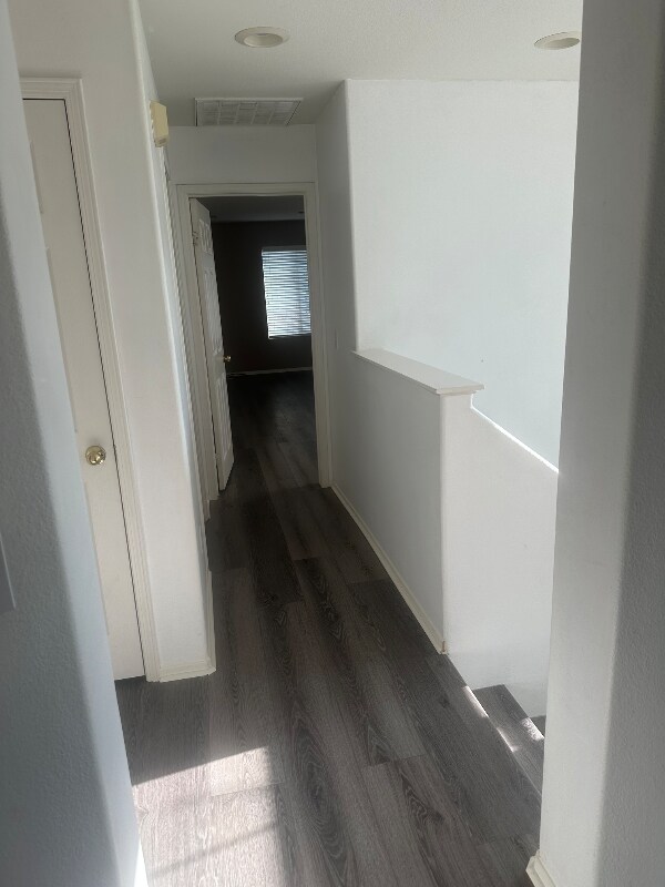 Building Photo - 33670 Willow Haven Ln