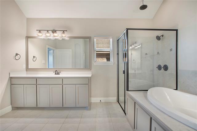 Building Photo - 2811 Diamond Ridge Dr