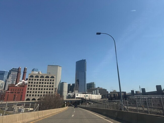 Building Photo - 682 Atlantic Ave