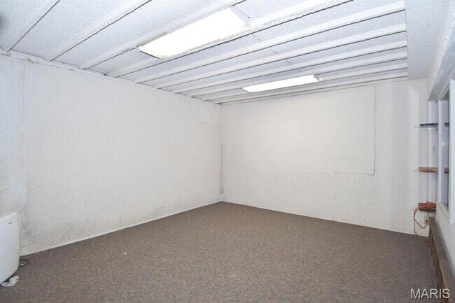 Building Photo - 4444 Lindell Blvd