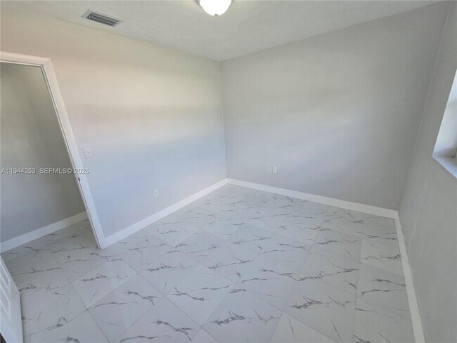 Building Photo - 1320 NE 211th Terrace