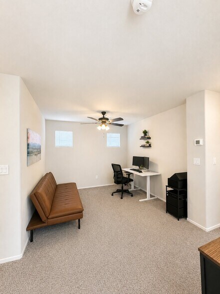 Building Photo - 3744 Ramura Ave