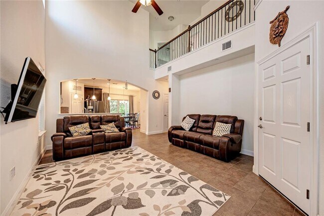 Building Photo - Cedar Park home in the Hill Country