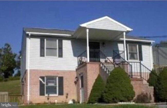 Building Photo - 7991 Williamsport Pike