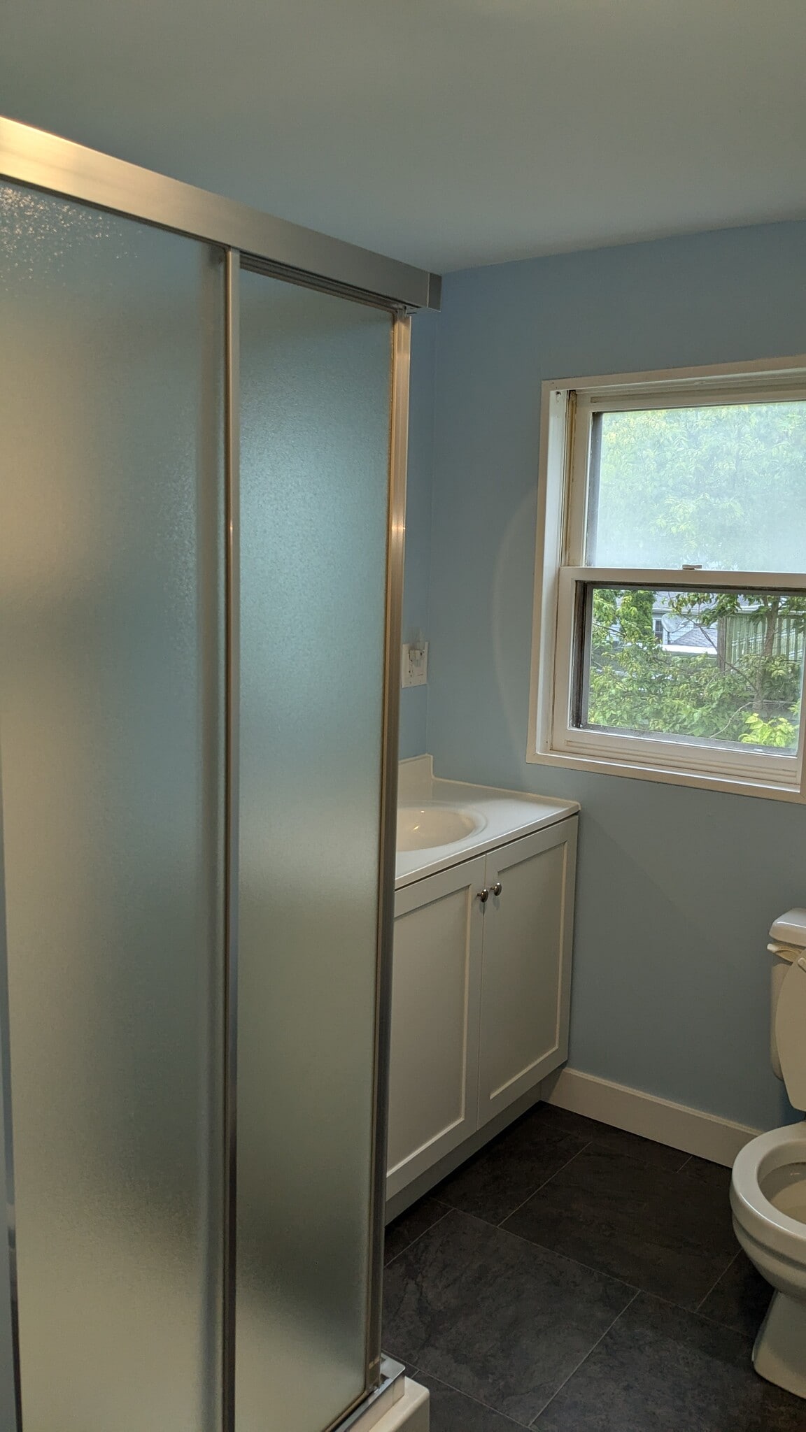 Bathroom - 322 W Maple St
