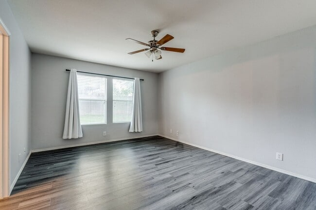 Building Photo - SINGLE-STORY 3-BEDROOM IN CIBOLO