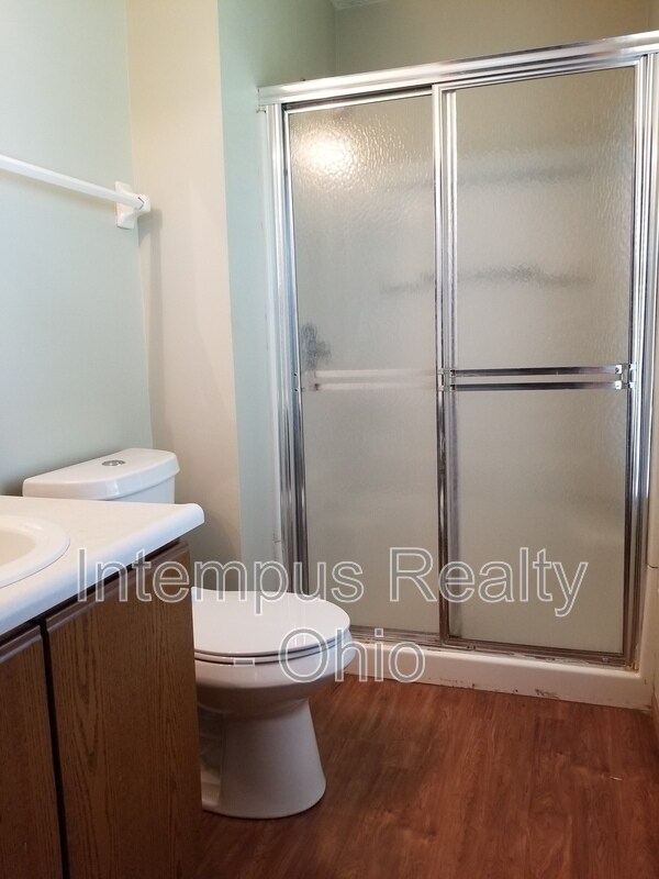 Building Photo - 5903 Brookmont Dr