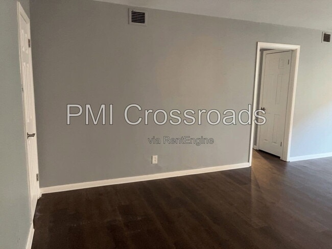 Building Photo - 16025 Van Aken Blvd