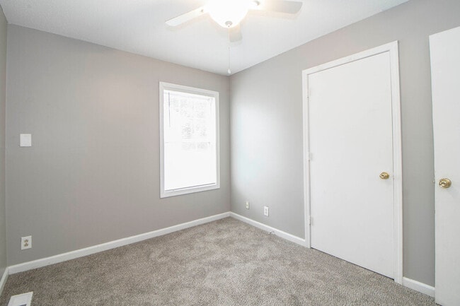 Building Photo - 1608 Hannibal Dr