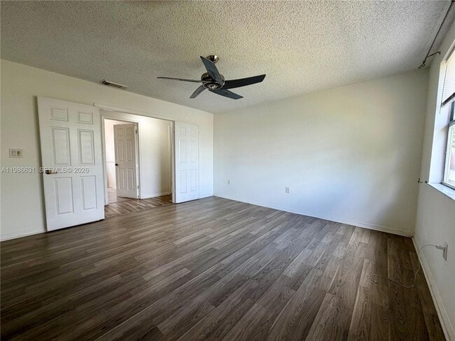 Building Photo - 12619 NW 11th Pl