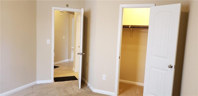 Building Photo - 16405 Pienza Dr