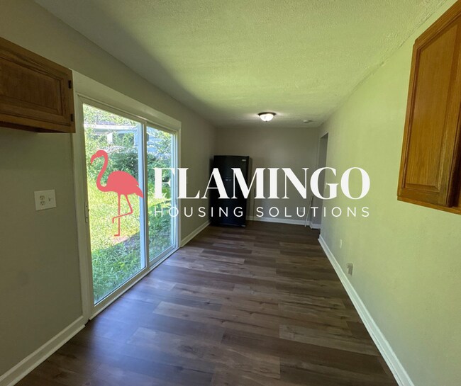 Building Photo - Charming 3-Bedroom Home in Dayton's Historic East Side