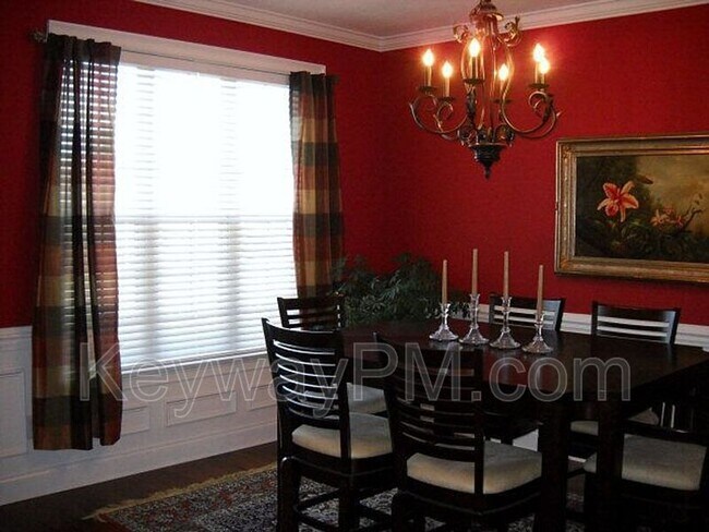 Building Photo - 4839 High Meadows Dr