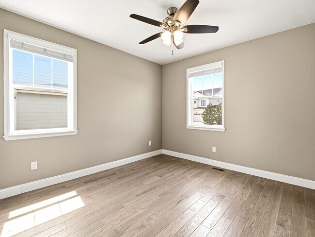 Building Photo - 1135 Bonnyton Pl