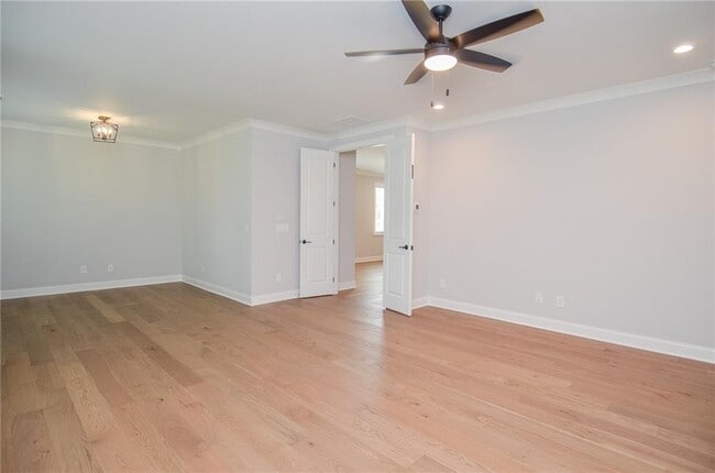 Building Photo - 3963 Enclave Wy