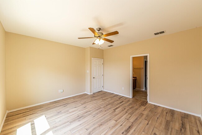 Building Photo - 11234 Sierra Gorda Dr