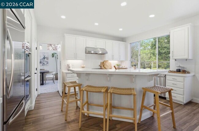 Building Photo - 1038 McCauley Rd