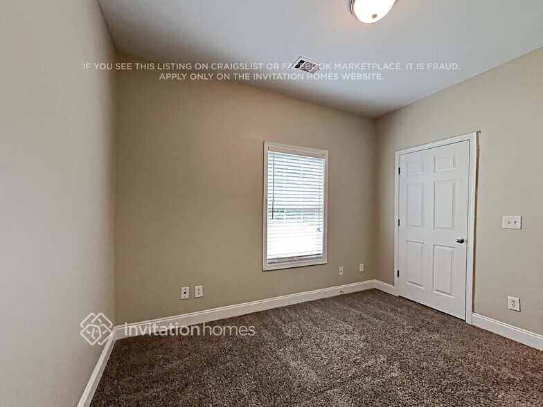 Building Photo - 8210 Mossybrook Ln