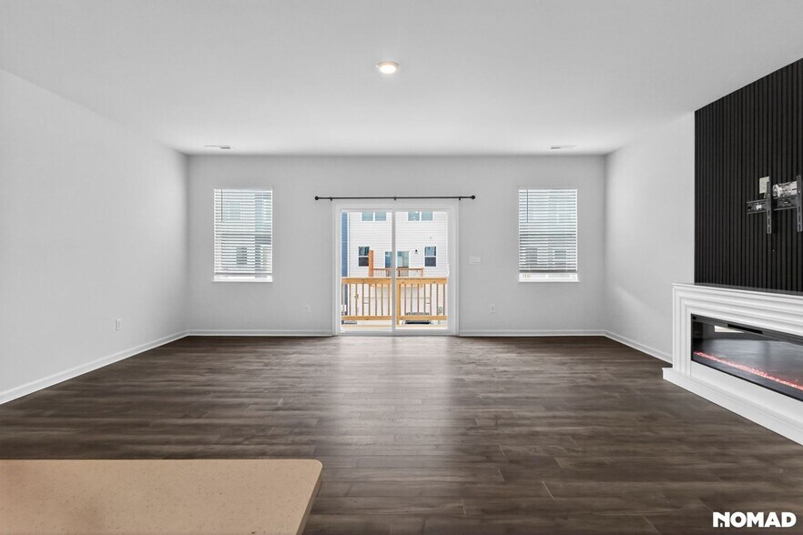 Building Photo - 821 Washington St