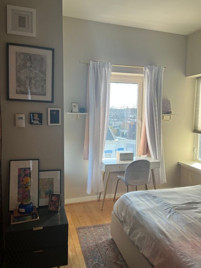 Building Photo - Bright 1BR in Bloomingdale – $1,800/mo | P...