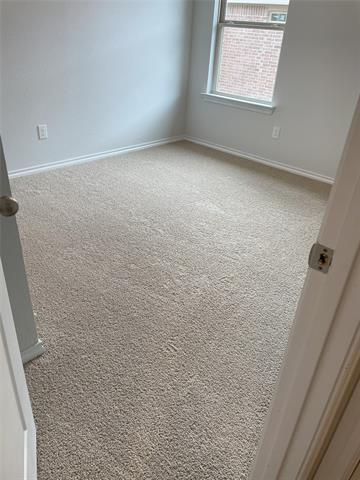 Building Photo - 5824 Utopia Dr