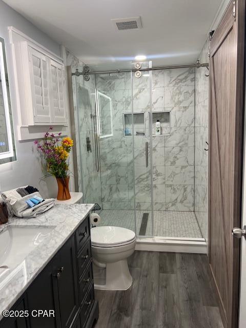 Building Photo - 1219 Thomas Dr