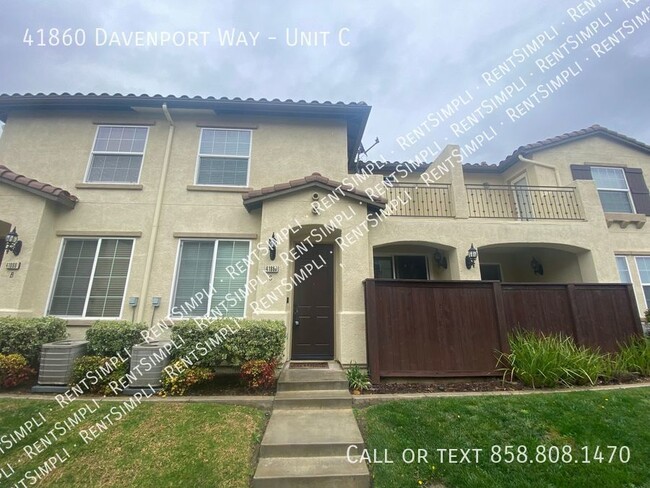 Primary Photo - 41860 Davenport Way