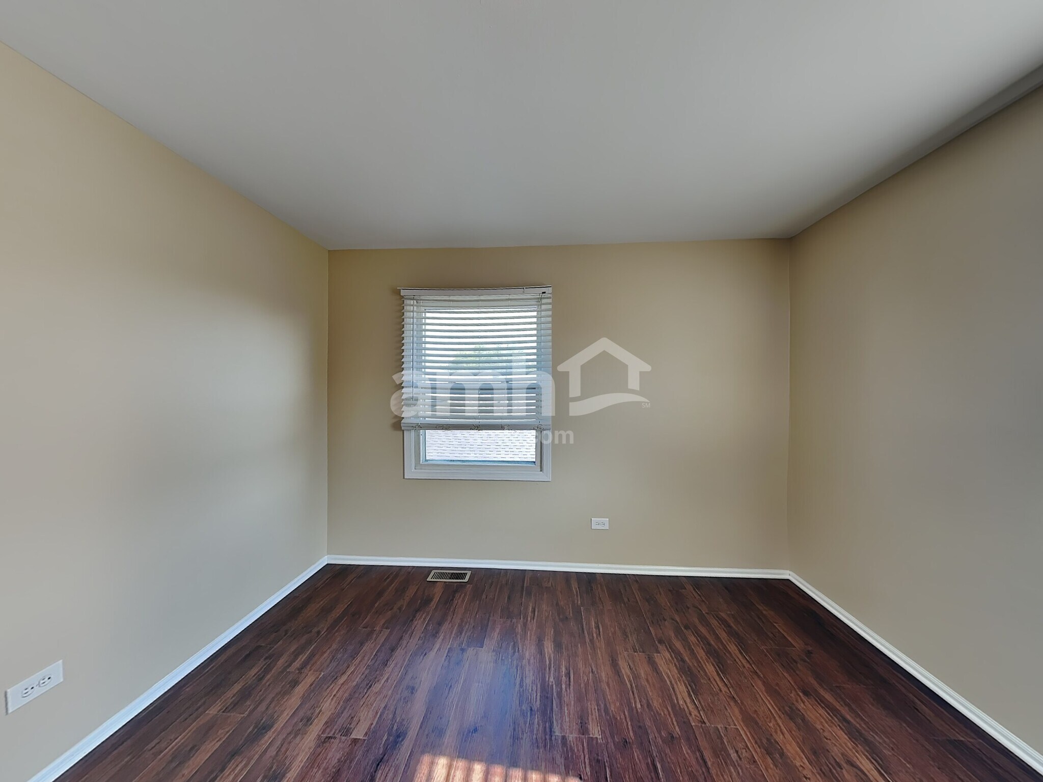 Building Photo - 2407 Joe Adler Dr