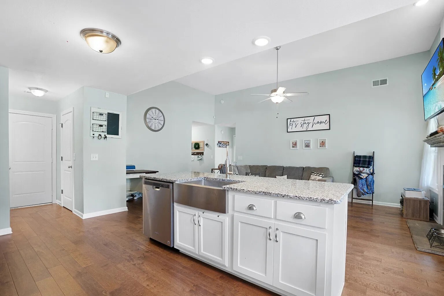 Building Photo - 1379 Freedom Dr