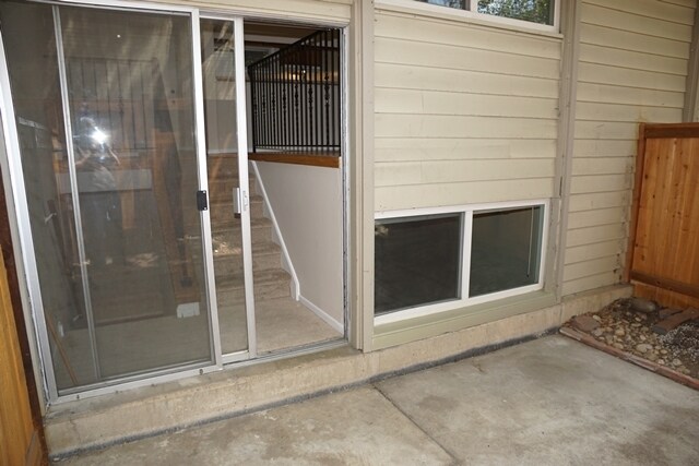 Building Photo - 1842 Canyon Blvd