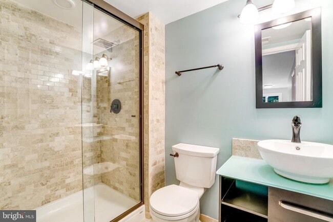 Building Photo - 2131 Kings Mill Ct