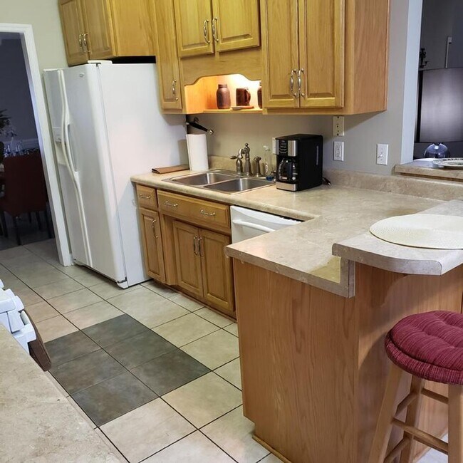 Building Photo - The Woodlands Subdivision/ Level Plains .... COMPLETELY FURNISHED WITH POOL!!!