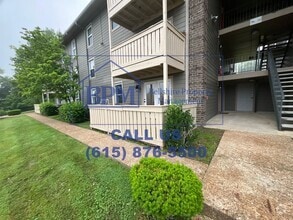 Building Photo - Fully Renovated 2-Bedroom Condo for Rent –...