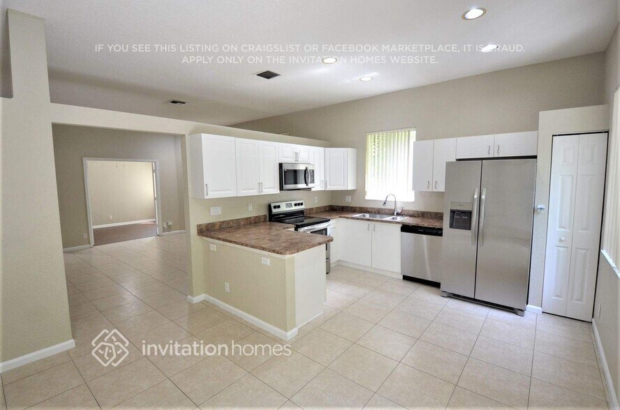 Building Photo - 5036 Heron Pl