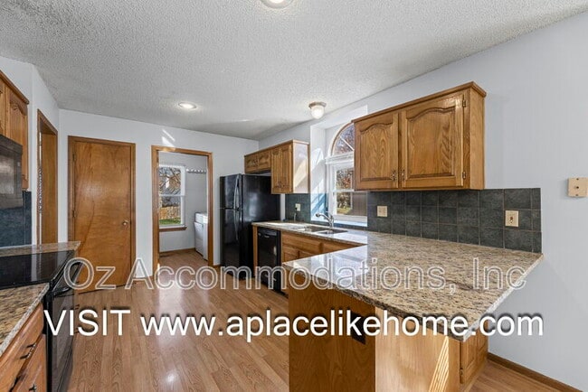 Building Photo - 15306 Riley St