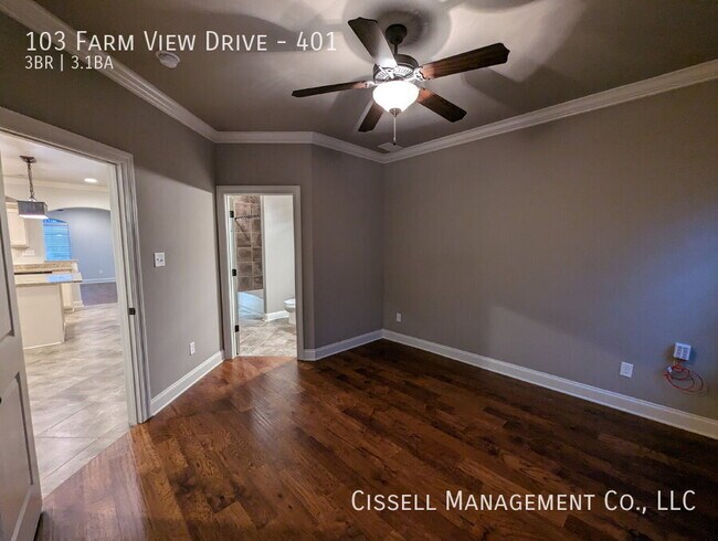 Building Photo - 103 Farm View Dr