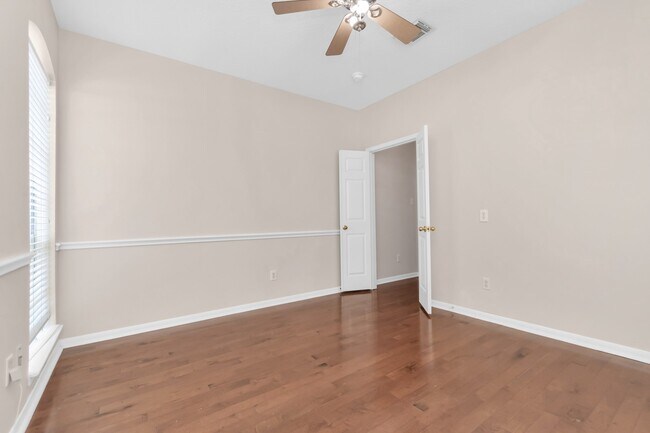 Building Photo - 4126 Midstream Dr