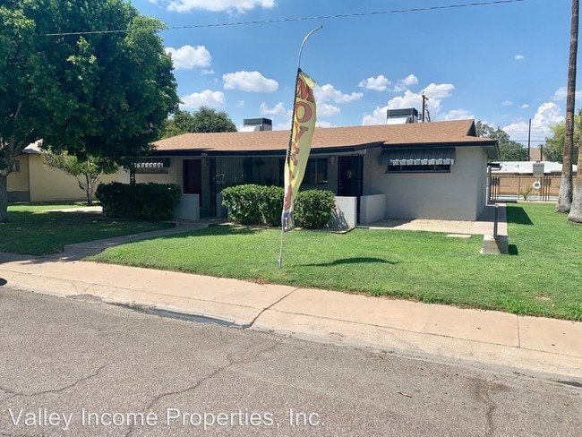 Building Photo - 1920 W Berridge Ln