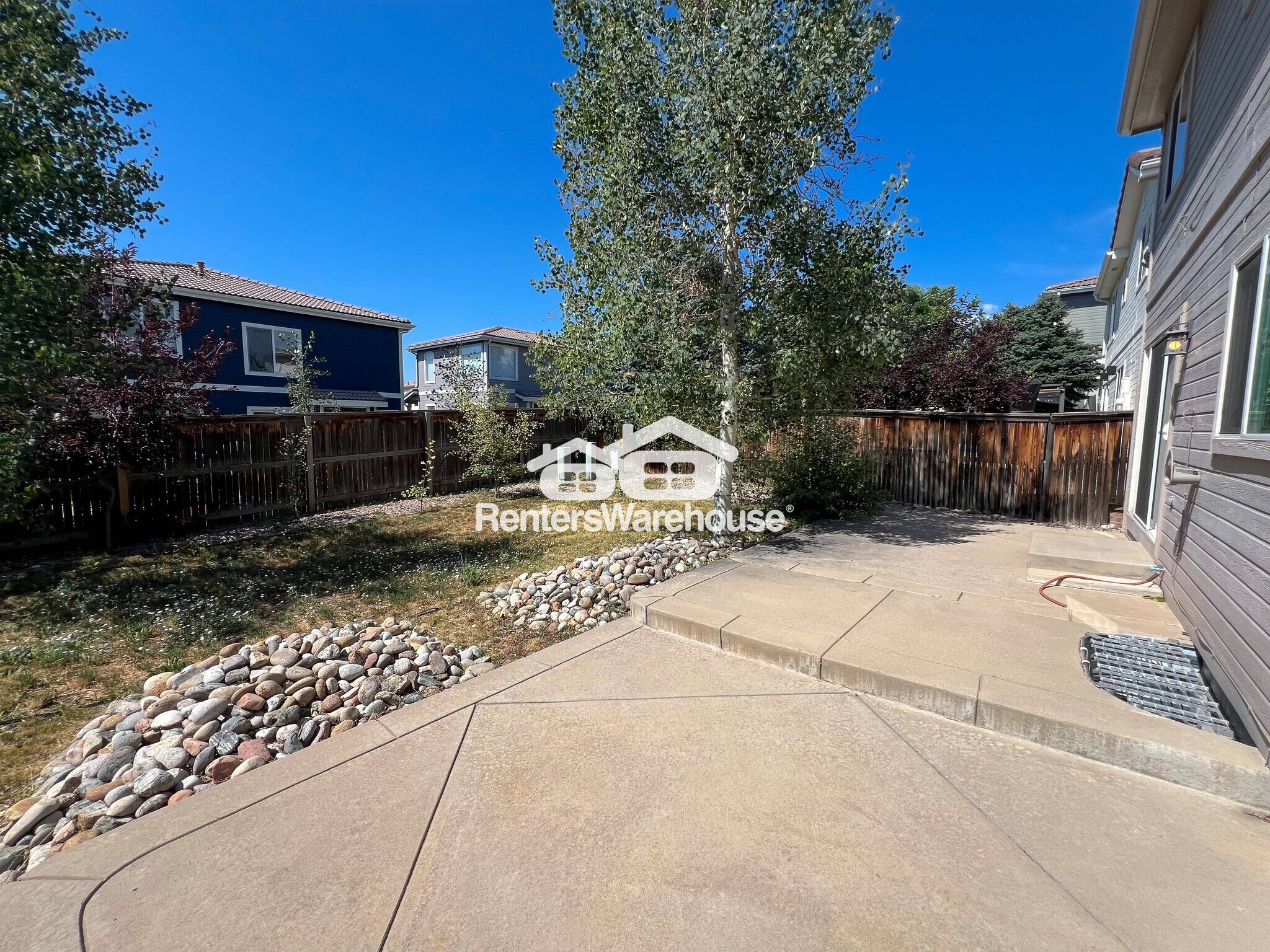 Building Photo - 4504 E Lyndenwood Cir